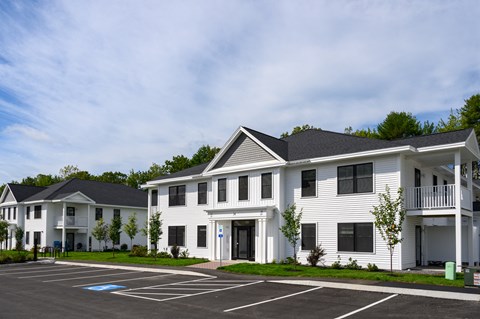 34 Mill Commons Drive, Unit 215 2 Beds Apartment for Rent - Photo Gallery 18